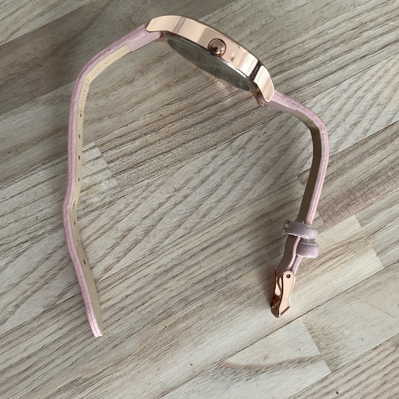 Hello Beautiful Ladies Watch Rose Gold Tone Case, Hands, Markers, White Dial - Picture 6 of 11